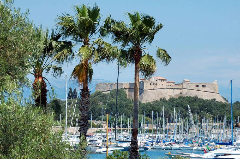 Fort Carré vu du port d’Antibes
